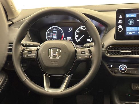 New 2026 Honda HR-V EX-L image 16
