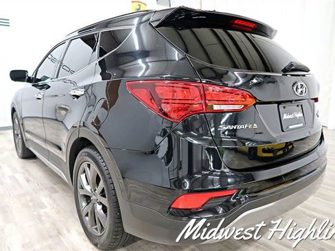 Used 2017 Hyundai Santa Fe Sport AWD/4WD image 18