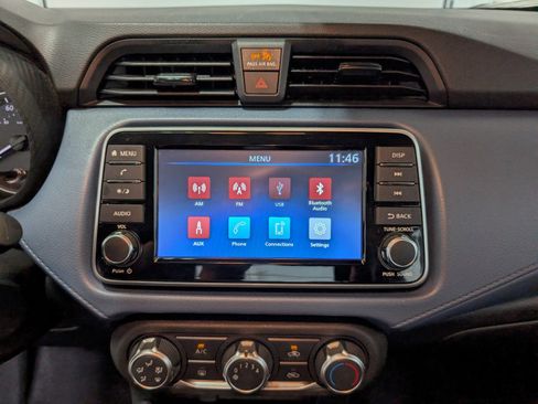 Used 2025 Nissan Versa SV image 19