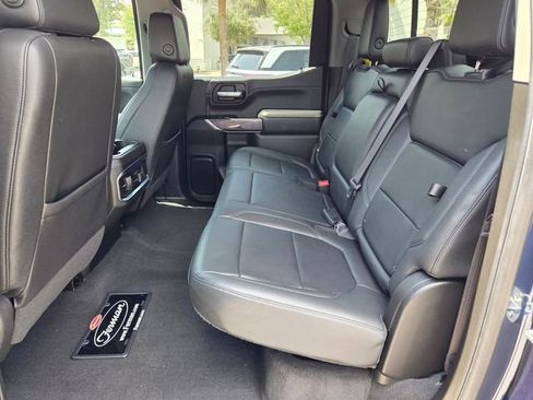 Used 2022 Chevrolet Silverado 1500 LTZ AWD/4WD image 6