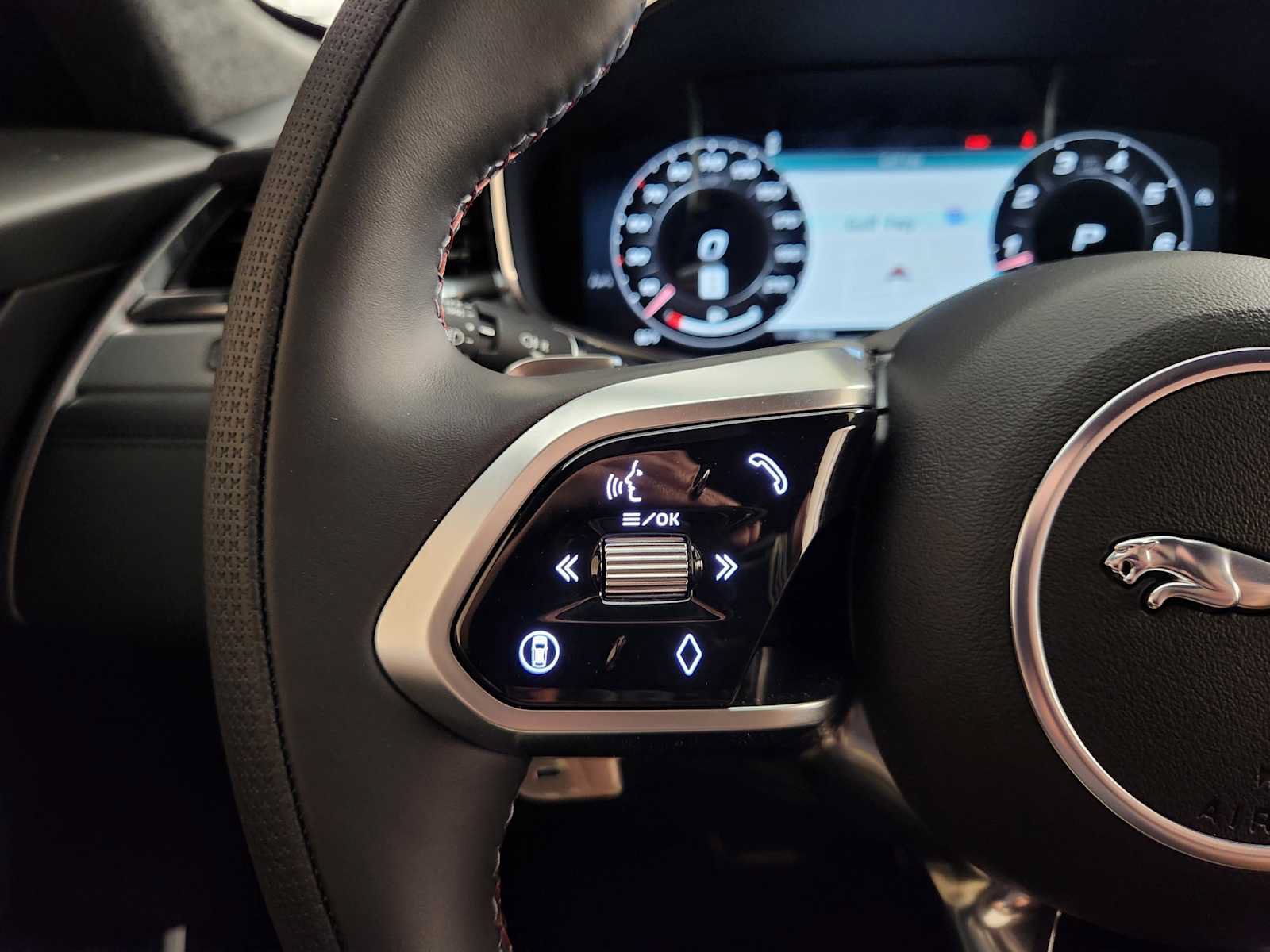 New 2026 Jaguar F-PACE SVR 575 Edition AWD/4WD image 53