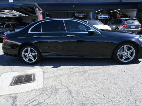 Used 2017 Mercedes-Benz E 300 image 8