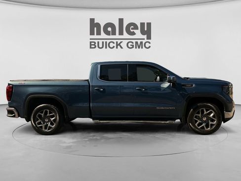 Used 2024 GMC Sierra 1500 SLE w/ Preferred Package AWD/4WD image 6
