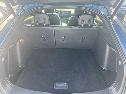 Used 2024 Buick Envista Sport Touring w/ Convenience I Package FWD image 12