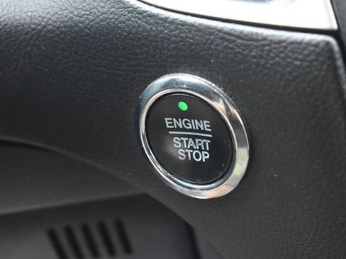 Used 2020 Ford Edge SEL w/ Convenience Package FWD image 32