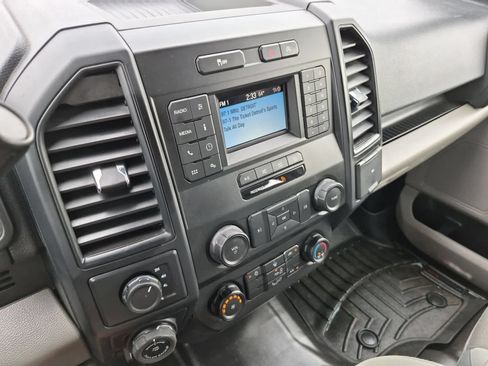 Used 2020 Ford F150 XL w/ Equipment Group 101A Mid AWD/4WD image 27