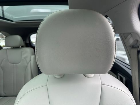 Used 2023 Kia Sorento SX Prestige w/ Panoramic Sunroof Package image 24