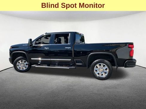 Used 2024 Chevrolet Silverado 2500 High Country image 6