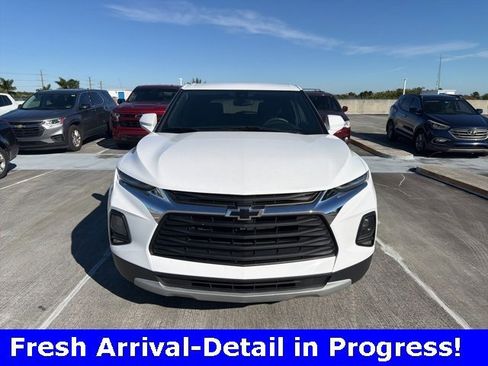 Used 2022 Chevrolet Blazer LT image 2