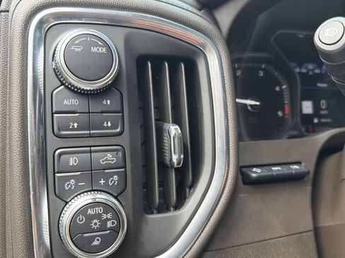 Used 2022 GMC Sierra 2500 Denali w/ Denali Ultimate Package AWD/4WD image 30