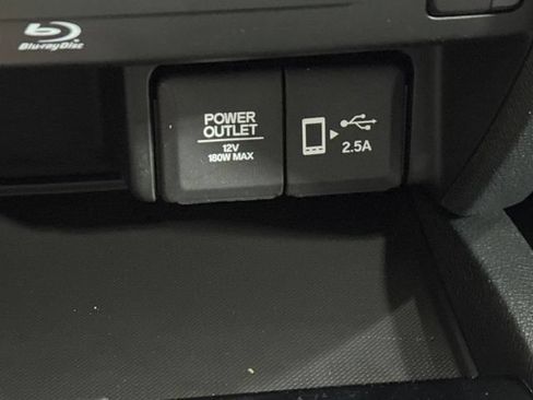Used 2021 Honda Pilot Touring image 23