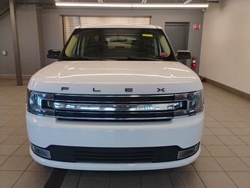 Used 2019 Ford Flex SEL w/ Equipment Group 202A image 2