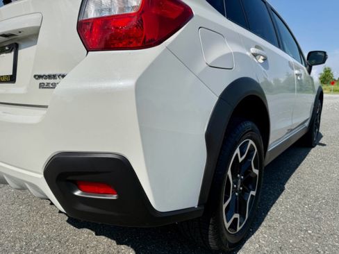 Used 2016 Subaru Crosstrek 2.0i Limited image 10