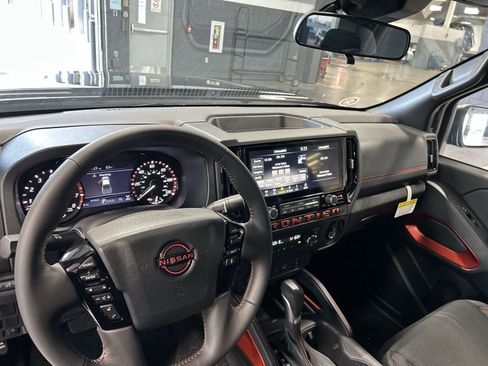 New 2026 Nissan Frontier PRO-4X w/ Pro-4x Convenience Package AWD/4WD image 2