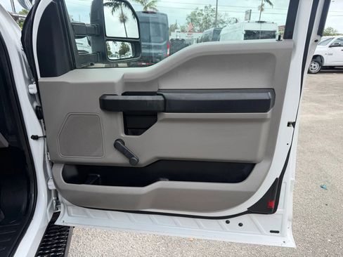 Used 2019 Ford F350 XL image 13