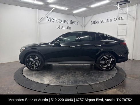 Certified 2025 Mercedes-Benz GLC 300 4MATIC image 4