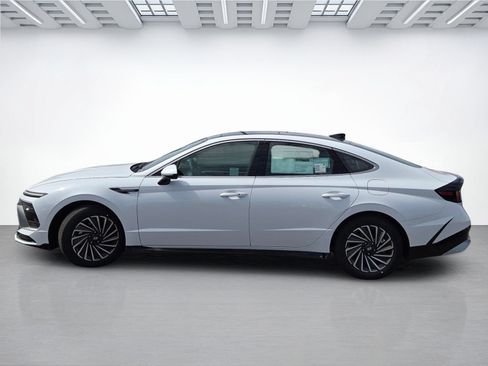 New 2026 Hyundai Sonata SEL FWD image 7