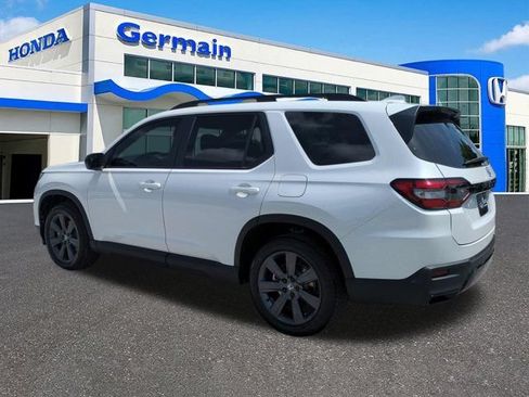 New 2026 Honda Pilot Sport image 5