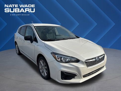 Used 2017 Subaru Impreza 2.0i image 1