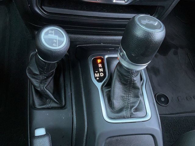 Used 2023 Jeep Wrangler Unlimited Sport AWD/4WD image 22