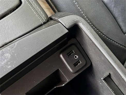 Used 2019 GMC Yukon XL Denali w/ Open Road Package image 35