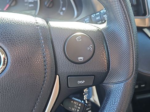 Used 2014 Toyota RAV4 LE image 12