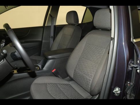 Used 2018 Chevrolet Equinox LT AWD/4WD image 15