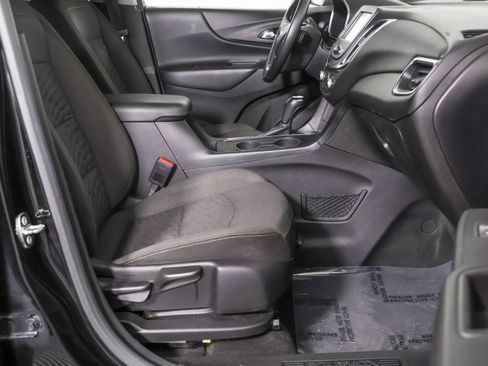 Used 2018 Chevrolet Equinox LT FWD image 43