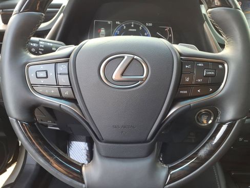 Used 2021 Lexus ES 350 w/ Premium Package image 18