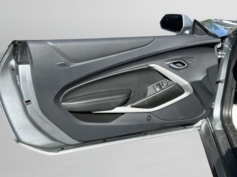 Used 2023 Chevrolet Camaro LT RWD image 14