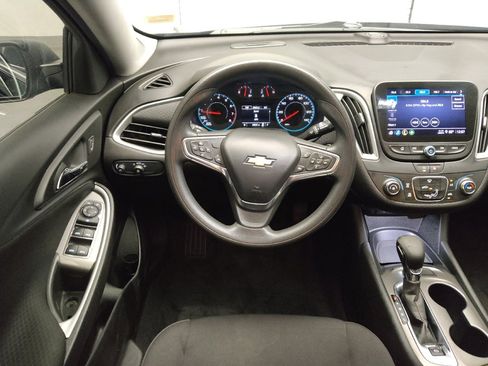 Used 2023 Chevrolet Malibu LS FWD image 22
