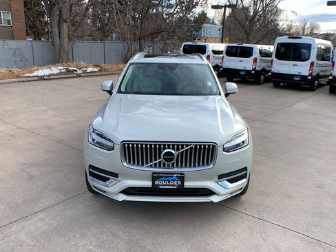 Used 2022 Volvo XC90 T6 Inscription w/ Advanced Package image 8