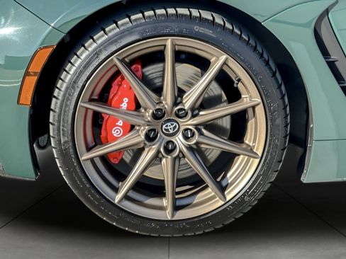 Certified 2025 Toyota GR86 Hakone Edition image 24