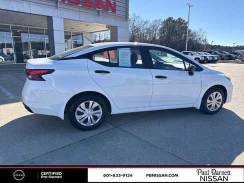 Certified 2025 Nissan Versa S w/ Trunk Package image 6