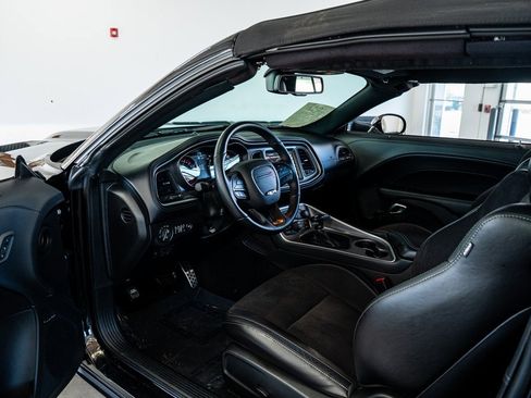 Used 2022 Dodge Challenger R/T Scat Pack w/ Plus Package image 35