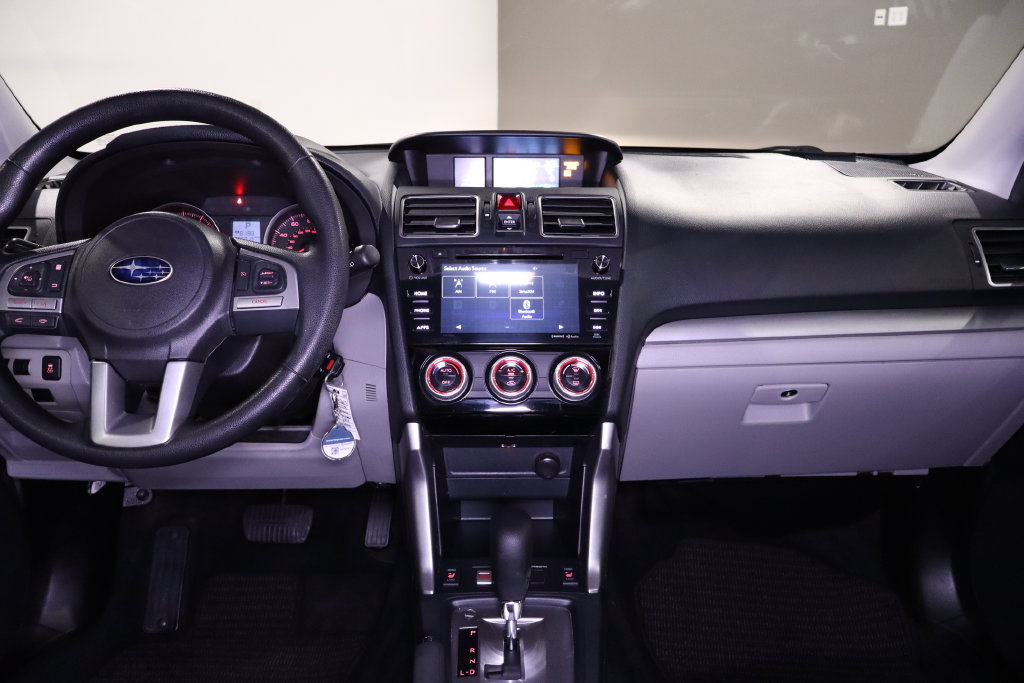 Used 2018 Subaru Forester 2.5i Premium w/ All-Weather Package AWD/4WD image 27