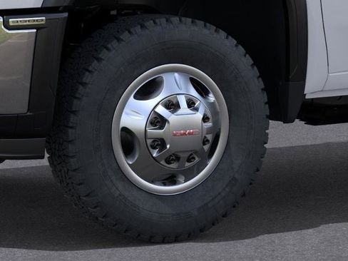 New 2026 GMC Sierra 3500 Pro AWD/4WD image 9