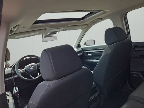 Used 2023 Honda CR-V EX image 14