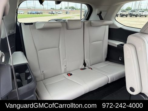 Used 2024 Toyota Grand Highlander AWD image 35