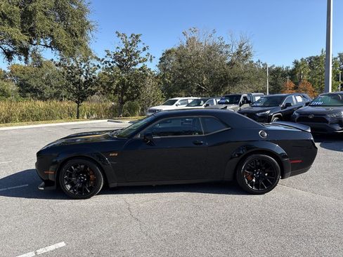 Used 2023 Dodge Challenger R/T Scat Pack image 5