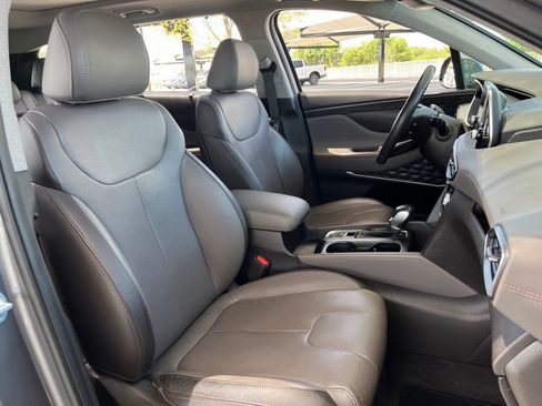 Used 2019 Hyundai Santa Fe FWD image 29