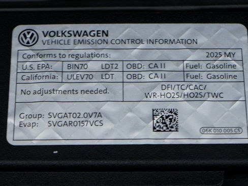 Used 2025 Volkswagen Atlas Peak Edition SE AWD/4WD image 14