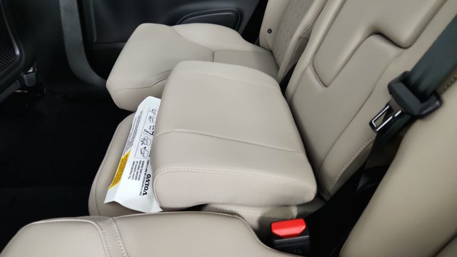 Used 2026 Volvo XC90 B6 Plus w/ Protection Package Premier AWD/4WD image 32