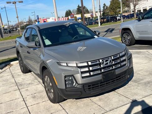 Certified 2025 Hyundai Santa Cruz SE AWD/4WD image 7