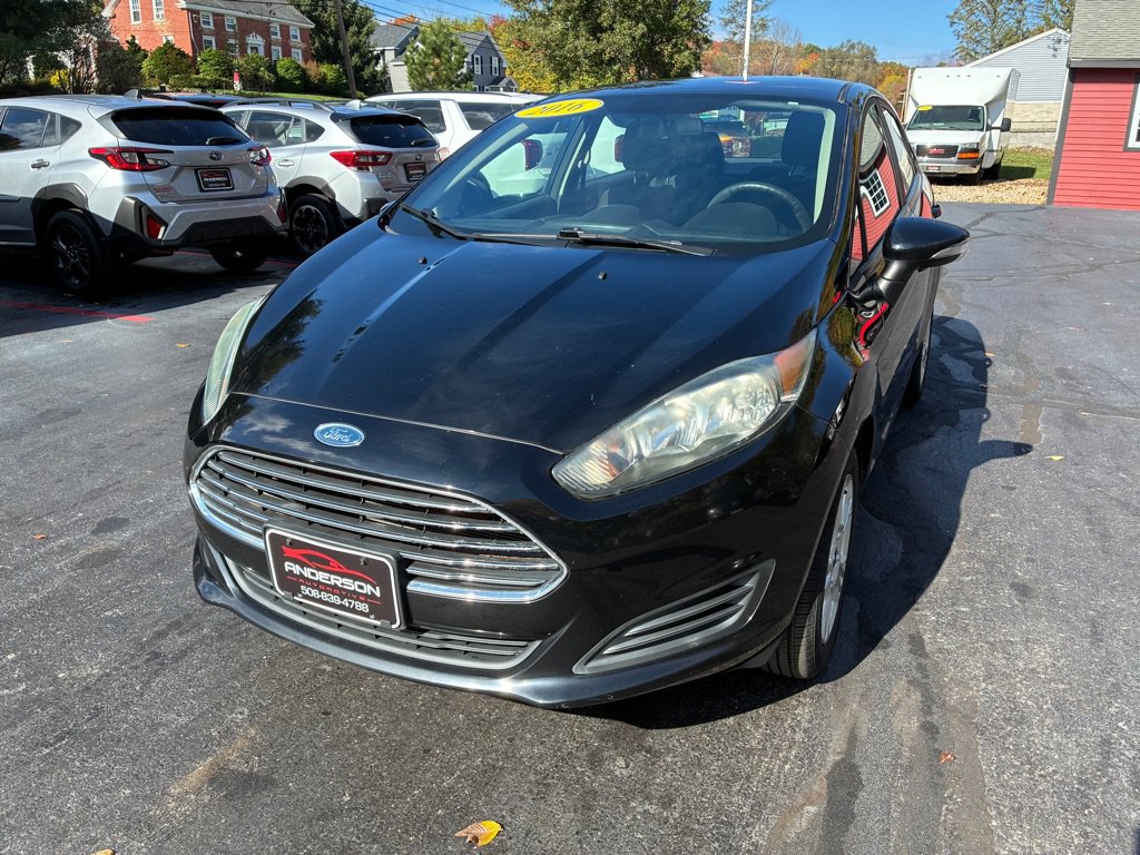 Used 2016 Ford Fiesta SE FWD image 3