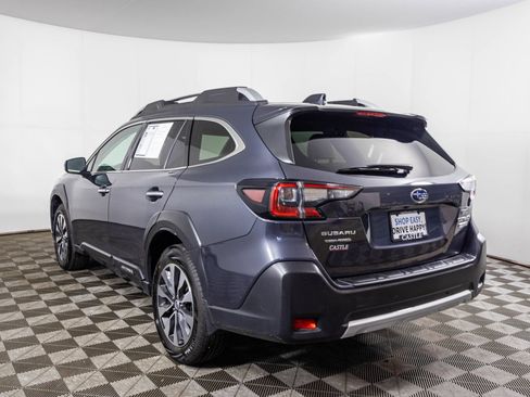 Used 2023 Subaru Outback Touring AWD/4WD image 23
