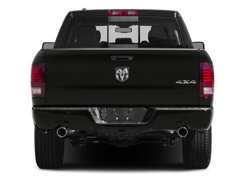 Used 2014 RAM 1500 Laramie w/ Convenience Group AWD/4WD image 8