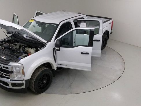 Used 2024 Ford F350 XLT image 42