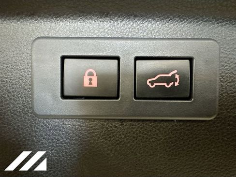 Used 2021 Subaru Forester Touring w/ Popular Package #2 image 31