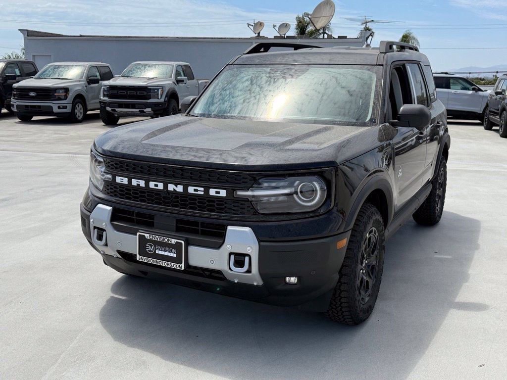 New 2026 Ford Bronco Sport Outer Banks w/ Sasquatch Outer Banks Package AWD/4WD image 7